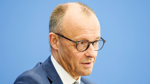 Almanya Başbakanı Merz'den Putin'e sert sözler: Cinayet işliyor