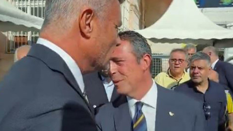 Flaş... Sadettin Saran "Başkan" sloganlarıyla kongreye geldi