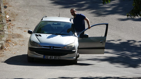 Isparta’daki yıllardır konuşulan fenomenin sırrı çözüldü: Gaza basmadan araçlar yokuş yukarı nasıl gidiyordu?