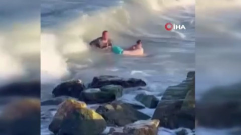 Karaburun Sahili’nde facia! İsveçli turist boğuldu