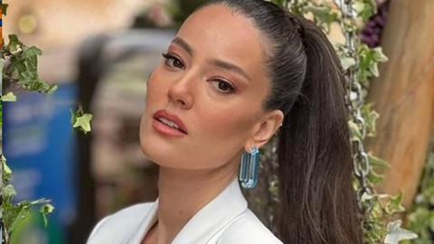 Aşk iddiaları ortalığı karıştırmıştı! Pelin Akil'den iddialara cevap gecikmedi