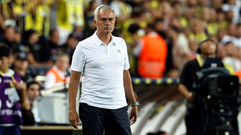 Fenerbahçe’de Mourinho şoku! Taraftarlar şaşkına döndü