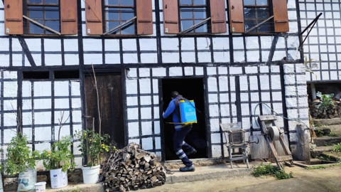 Karadeniz'in bitmeyen çilesi artarak çoğalmaya devam ediyor! Vatandaşlar önlem üzerine önlem alıyor