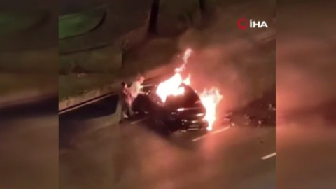 Elektrikli araç alev aldı, sürücü yanarak hayatını kaybetti!