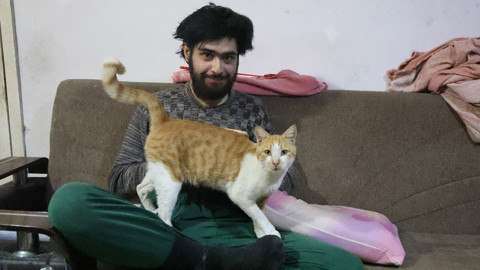 3 yıldır duş almayıp tırnaklarını bile kesmiyordu! Eski hali ortaya çıktı kimse inanamadı