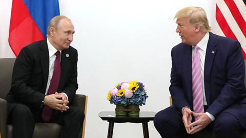Trump ile Putin'den kritik görüşme! Trump duyurdu: Yeni zirvenin yeri belli oldu