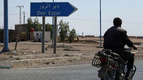 Suriye'de bakanlık servisine saldırı: Ölü ve yaralılar var