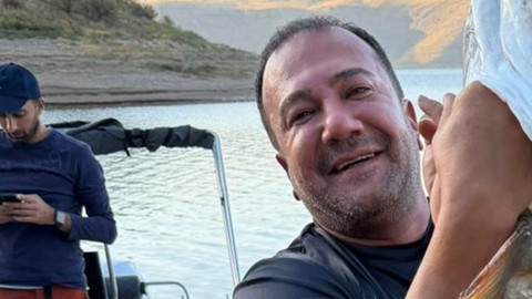 Elazığ’da profesyonel balıkçı kendisiyle aynı boyda 70 kiloluk hayvan yakaladı! Görenlerin ağızları açık kaldı