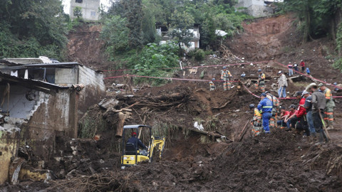Meksika'da felaket! Şiddetli yağışlar nedeniyle 76 kişi hayatını kaybetti