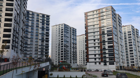 Bina sakinleri isyan etti! Kira gibi aidat! Kayyum talep ettiler