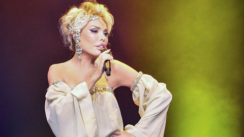 Ajda Pekkan'dan şaşırtan itiraf! 'Cimri Ajda diyorlar'