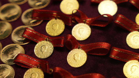 Altında şaşırtan gelişme! Uzman isim, 5 bin 330 TL'ye kadar düşen altında bomba yeni rakamı verdi