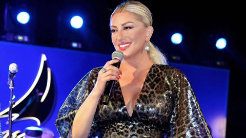 67 yaşındaki Muazzez Ersoy'un fit formunun sırrı ortaya çıktı!  "İnat ettim yaşlanmayacağım" diyerek anlattı