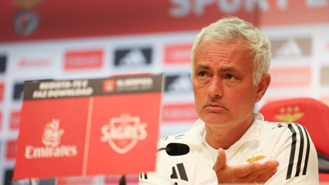 “Kendi seviyeme döndüm” demişti! Jose Mourinho, Şampiyonlar Ligi’nde puan alamadı, rezil oldu! Suçu yine başkasına attı