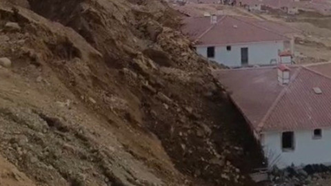 Kahramanmaraş'ta heyelan paniği: 6 ev toprak altında kaldı