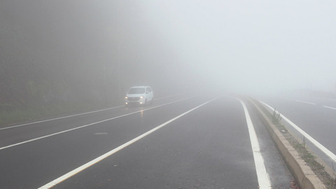 Sürücüler dikkat: Bolu Dağı'nda sis etkili oluyor