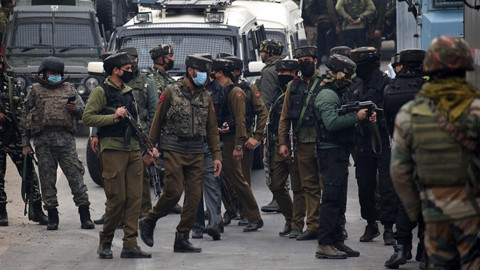 Çin sınırına yakın o hava üssü faaliyet geçirildi!