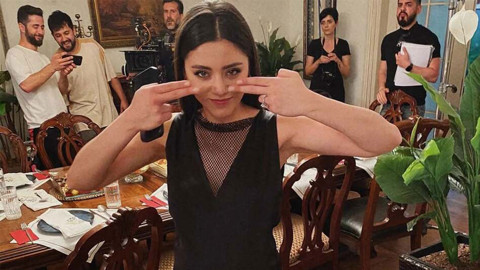 Kızılcık Şerbeti'ne veda eden Sıla Türkoğlu'dan şoke eden hamle! O iki ismi sildi