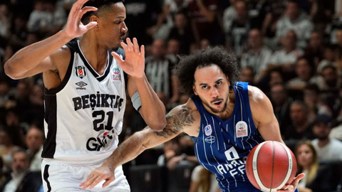 Anadolu Efes’te bir sakatlık daha! Shane Larkin’den şok haber!