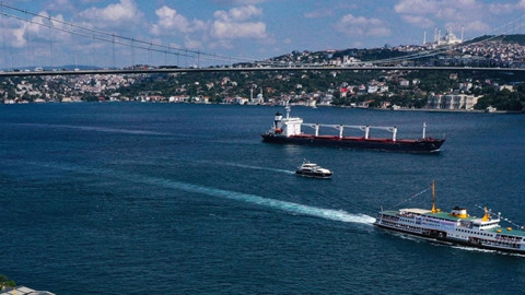 İstanbul açıklarındaki gemide zehirlenme! İstanbul Valiliği duyurdu: 1 mürettebat hayatını kaybetti