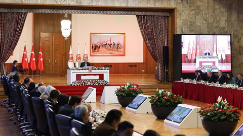 AK Parti'den İmralı'ya hangi isim gidecek? Sinan Burhan'dan tv100'e özel kulis bilgisi