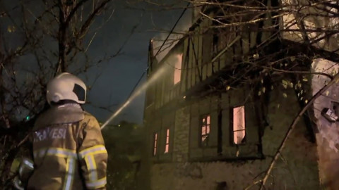 150 yıllık tarihi konakta yangın paniği!