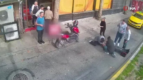 Motosiklet sürücüsü yere düştü, arkasındaki yolcu metrelerce sürüklendi: O anlar kamerada
