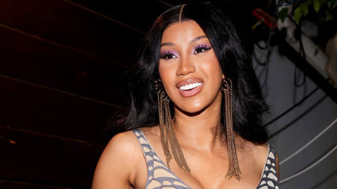 Dördüncü kez anne olmuştu! Cardi B çocuğunun ilk fotoğrafını paylaştı