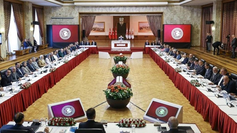 TBMM Komisyon heyeti İmralı'ya gitti! TBMM Başkanlığı duyurdu: "Olumlu sonuçlar alındı"