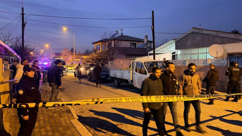 Erzincan’da dehşet! Eve giren ekipler korkunç manzarayla karşılaştı: Baba ve oğlu ölü halde bulundu