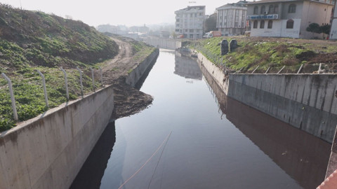 Haramidere kırmızıya döndü!