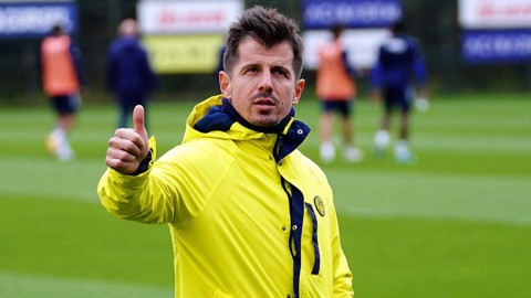 Anlaşma tamam! Emre Belözoğlu yeniden Süper Lig’e dönüyor! İşte yeni takımı