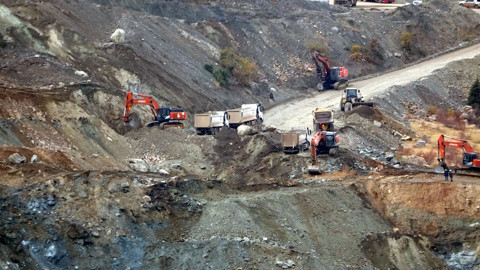 Göçük altında kaldı! 18 gündür aranıyor