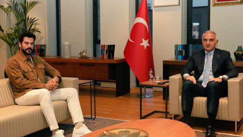 Ünlü oyuncu Burak Özçivit'ten Kültür ve Turizm Bakanı Ersoy'a ziyaret