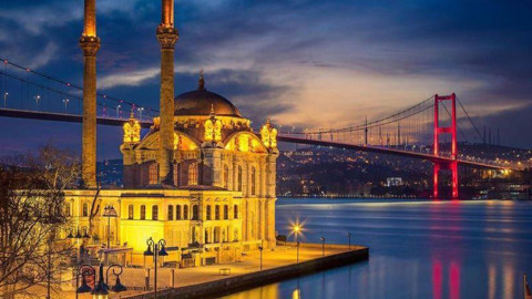 Türkiye turizmde zirveye yerleşti! İstanbul ve Antalya dünyada ilk 10'da