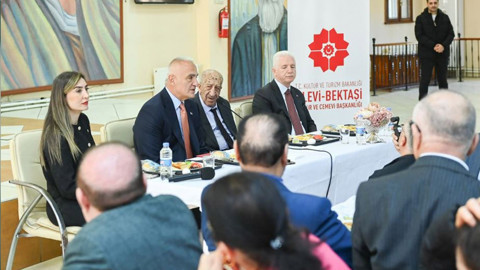 Bakan Ersoy haberi verdi! Cemevleriyle ilgili çok önemli gelişme
