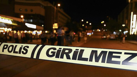 Adalar'da CHP'li meclis üyesi sırtından bıçaklandı