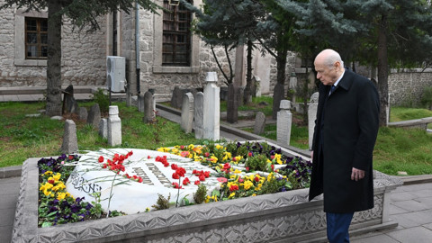 Bahçeli’den Yazıcıoğlu’nun kabrine anma ziyareti
