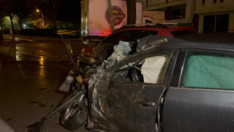 Bursa'da zincirleme kaza! Yardım etmek isterken kazaya karıştılar