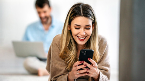 Estetikte yeni dönem! Uzayan flörtler güzellik baskısını artırdı