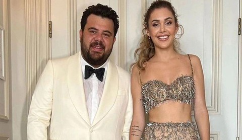 Berfu Yenenler, Miss Turkey 2024'te jüri koltuğunda güzelleri değerlendirecek! - Resim: 1