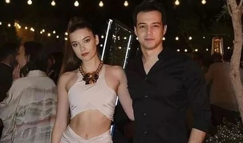 Mert Yazıcıoğlu, eski sevgilisi Afra Saraçoğlu ve Mert Ramazan Demir hakkında ilk kez konuştu - Resim: 1