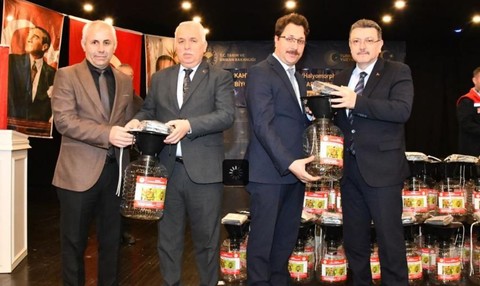 Trabzon'da bir anda 400.000 tane çoğalan hayvana karşı büyük hazırlık başladı... 400.000 tanesi bir anda her yere dağılabiliyordu - Resim: 1