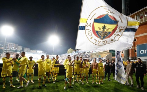 Ali Koç bonservisini 15 milyon euro belirlemişti! Fenerbahçe’nin yıldızına Fransa’dan sonra Almanya’dan talip çıktı! Resmi teklif yapıp kapıyı çalacaklar - Resim: 1
