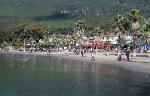 Bir yanda kara kış bir yanda deniz keyfi - Resim: 1