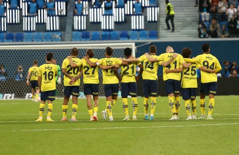 Fenerbahçe'de Arda Güler’in ardından bir ayrılık daha! Yıldız futbolcu rekorla dünya devine gidiyor! 25 milyon euroyu gözden çıkardılar - Resim: 1