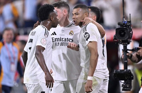 İspanyol basını anlaşmayı açıkladı! Real Madrid’de Ancelotti dönemi bitiyor! Arda Güler’in yeni teknik direktörü belli oldu - Resim: 1