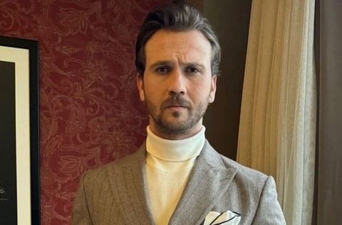 Sette kaza geçirip ayağını kırmıştı! Ameliyat olan Aras Bulut İynemli'nin son hali ortaya çıktı - Resim: 1
