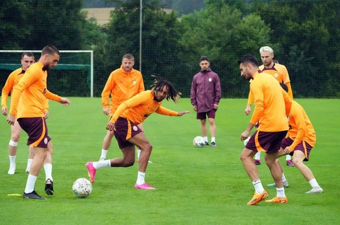Yılın transfer hamlesi... Galatasaray'dan 20 milyon euroluk yıldız için resmi teklif! - Resim: 1