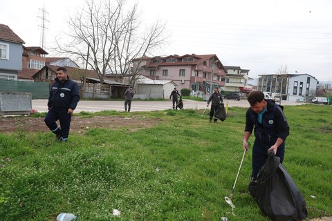 Kocaeli'de 1000'lercesi teker teker toplandıktan sonra siyah poşetlerin içerisine yerleştirildi! Çalışma büyük takdir topladı - Resim: 1